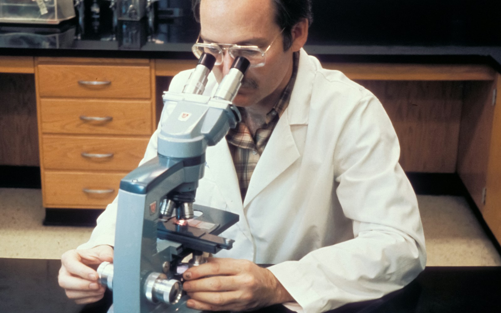 BioSynX Lab research image 3